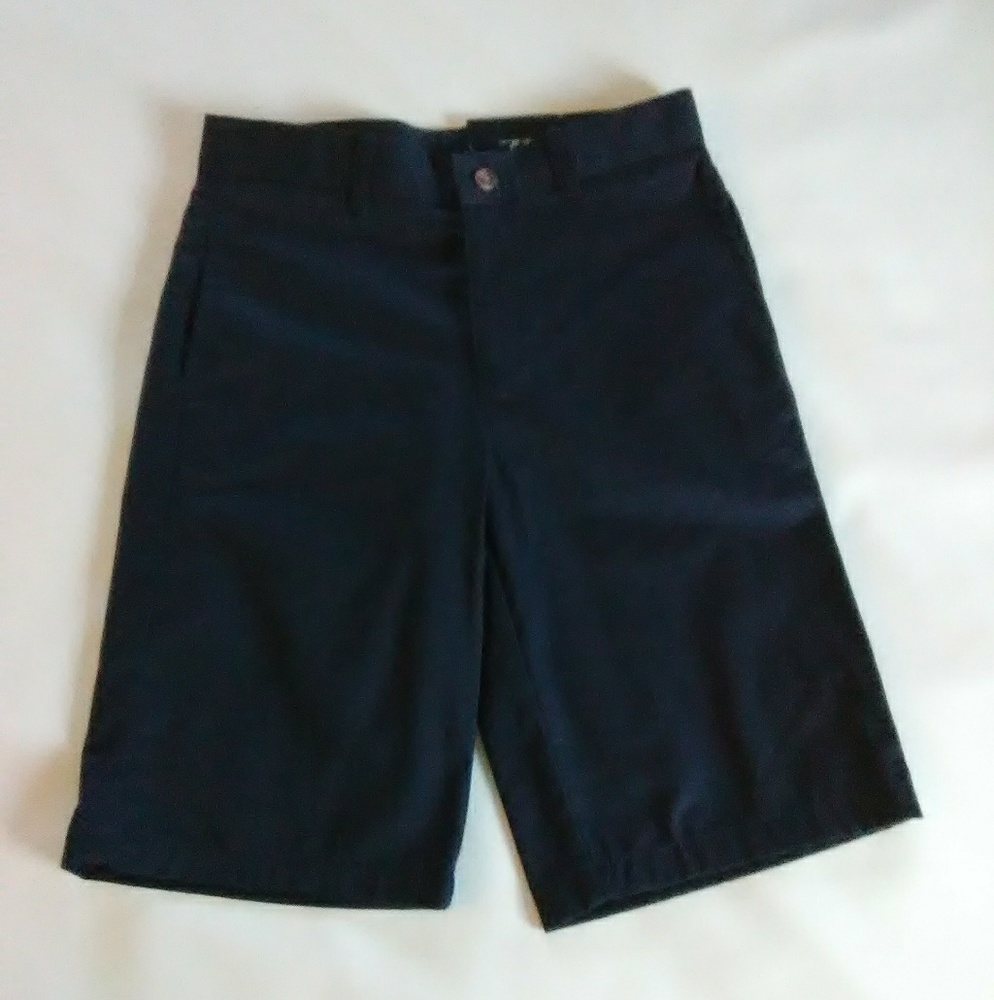 NWT New boy's Chaps flat front shorts